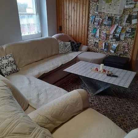 Monika Ot Uellnitz An Der A14 施塔斯富尔特