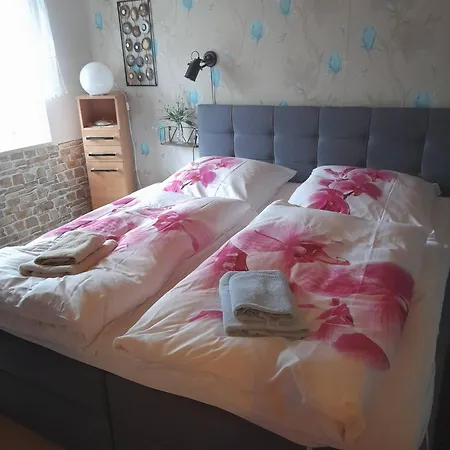 Monika Ot Uellnitz An Der A14 施塔斯富尔特