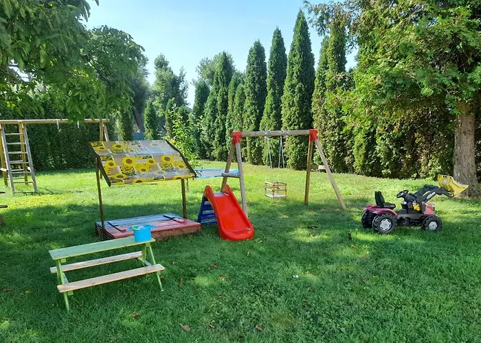 Monika Ot Uellnitz An Der A14 *